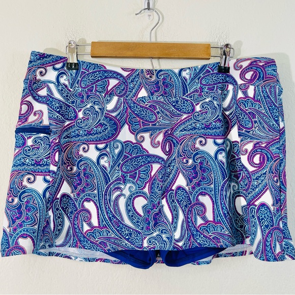 Sunsets Paisley Print Women Skorts Size 16 Blue/White Pockets - Picture 1 of 9